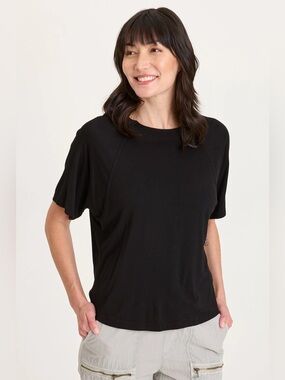 XCVI
LESTER JERSEY RAGLAN TEE
 In Black